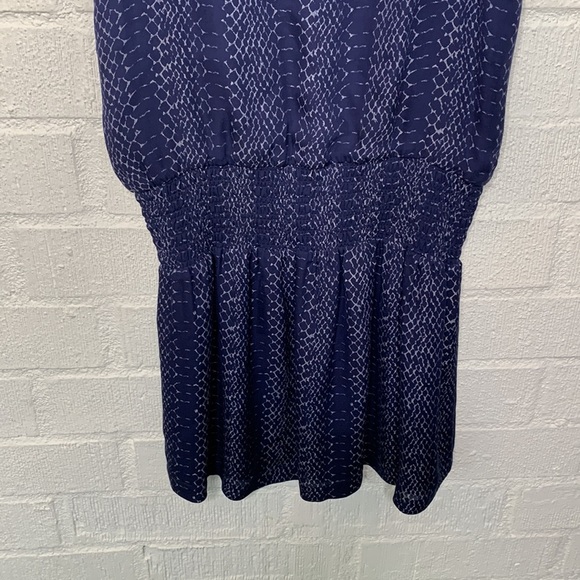 Joie Snake Print Smoked Navy Blue Sleeveless Silk Mini Dress size Medium - Picture 9 of 9